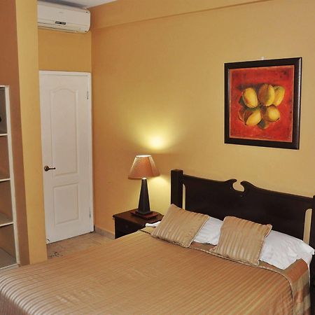 Hotel Casa De Espana La Ceiba Buitenkant foto