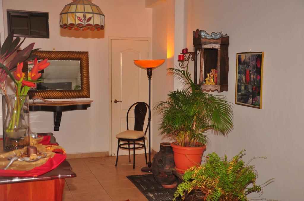 Hotel Casa De Espana La Ceiba Buitenkant foto