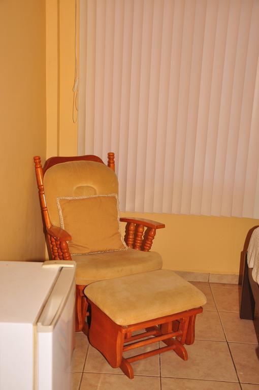 Hotel Casa De Espana La Ceiba Buitenkant foto